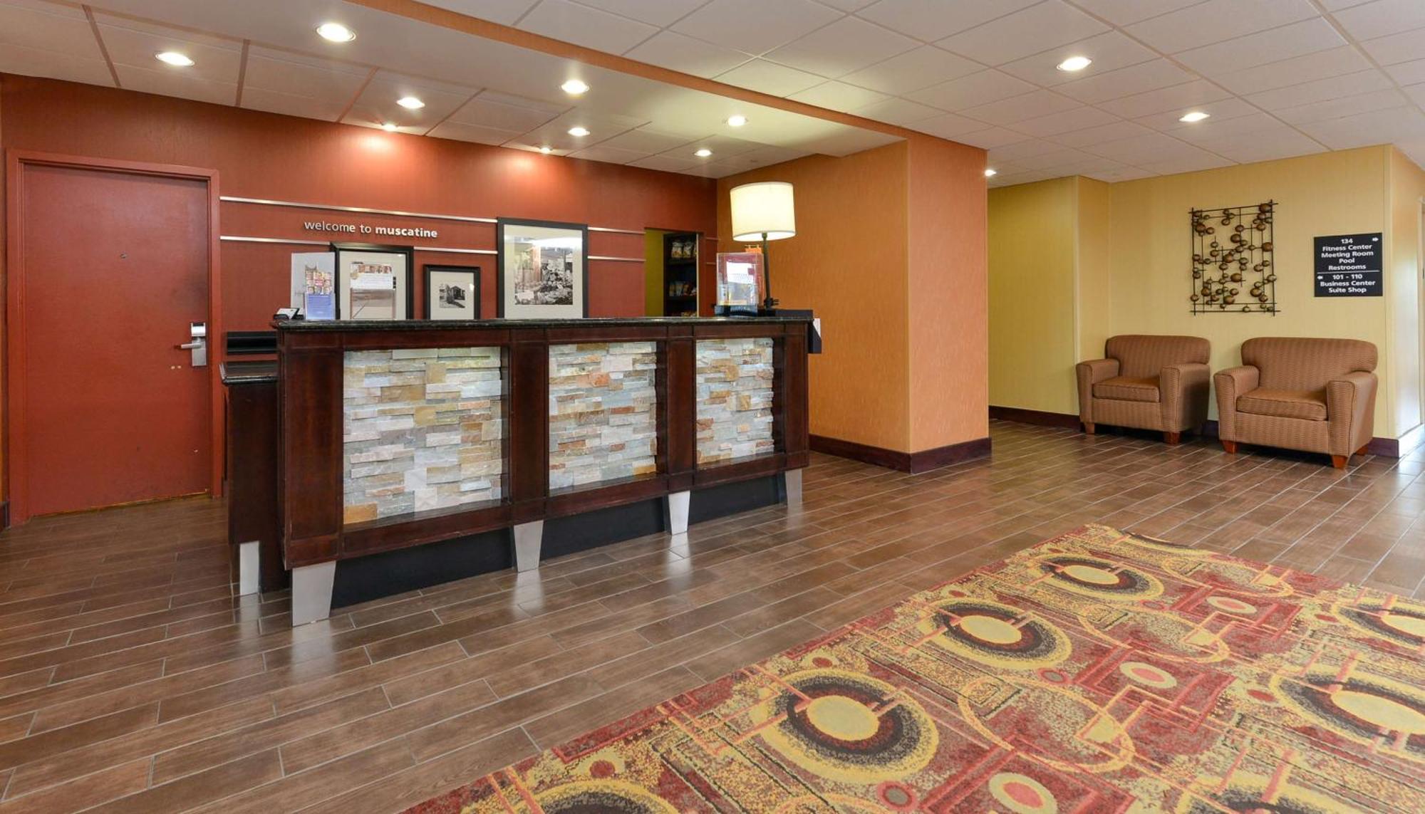 Hampton Inn Muscatine Exterior foto